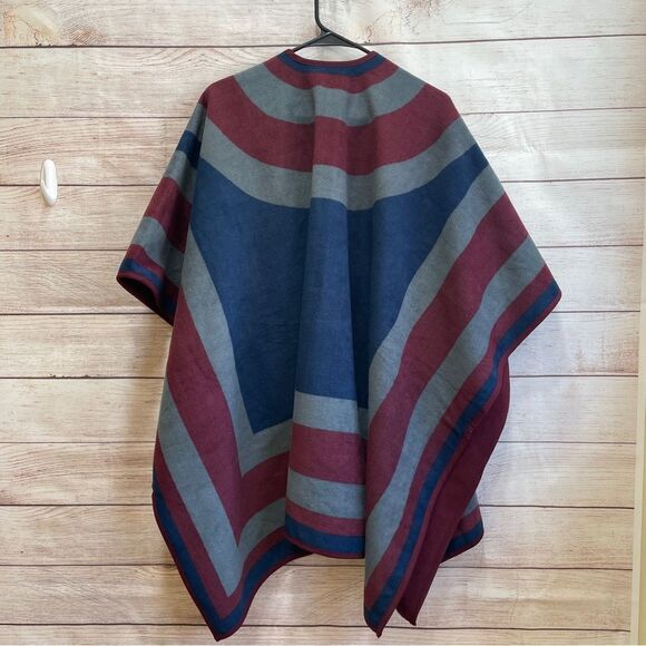 WOOLRICH‎ SOFT FLEECE REVERSIBLE BLANKET WRAP - Picture 6 of 8